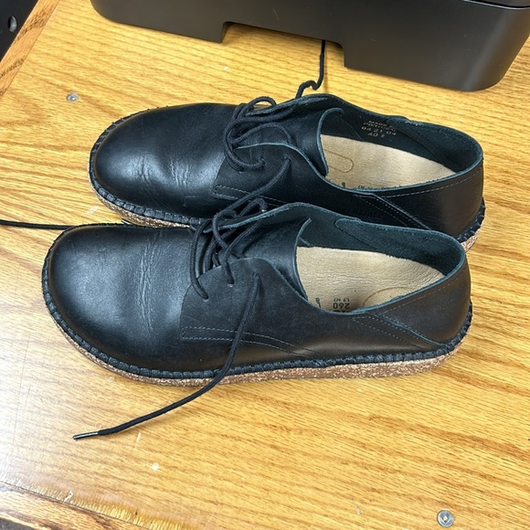 Birkenstock brand black dress shoe women’s 9 men’s 7 - Picture 2 of 5